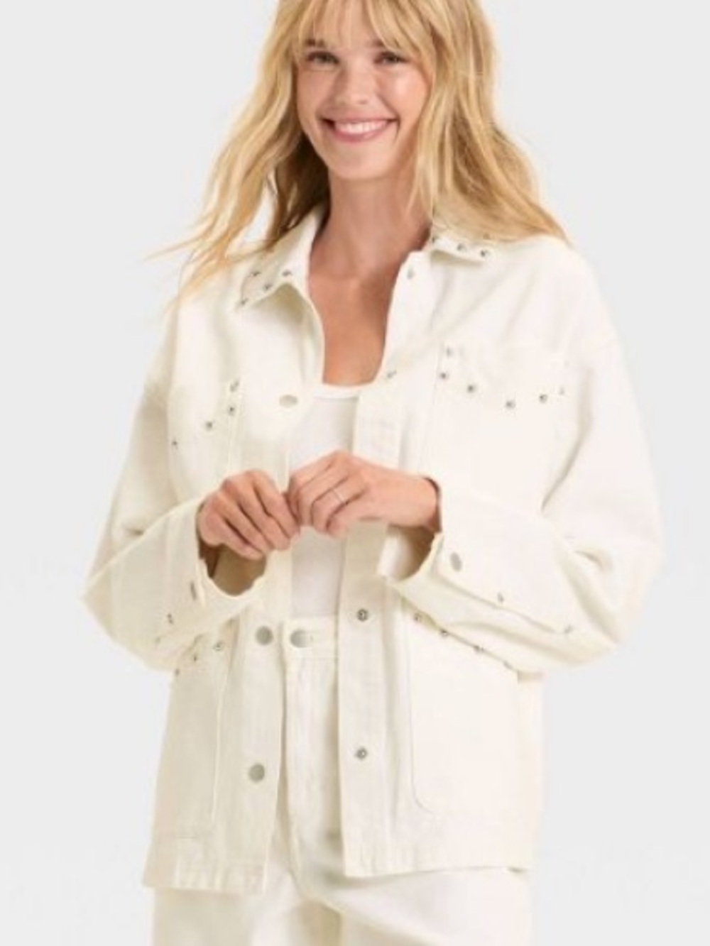 Universal Thread White Women’s Studded Chore Ovrszd Denim Jacket Sz Small NWOT